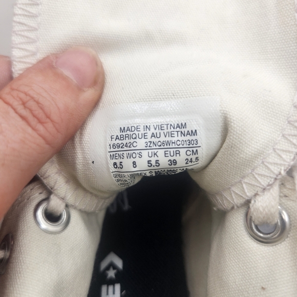 Converse Run Star HighTop Chuck Taylor All Star Beige Leather Sneakers Size 8 Wo - Picture 6 of 9